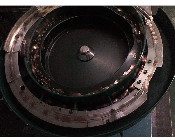 金属件振动盘 (2)